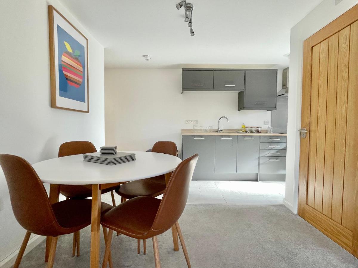 Aura Ground Floor Apartment York Exterior photo